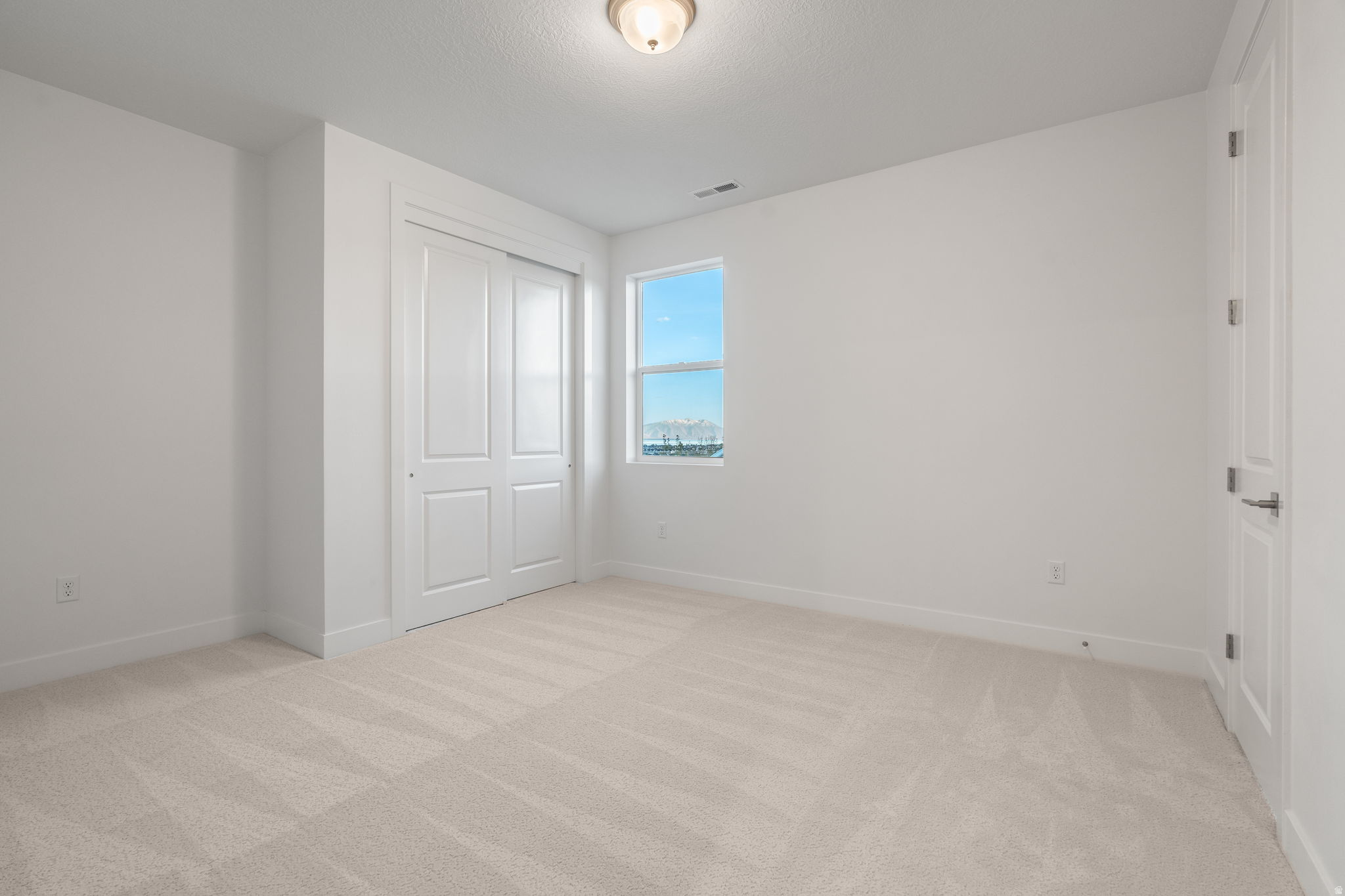 WESTLAKE VISTAS - Residential