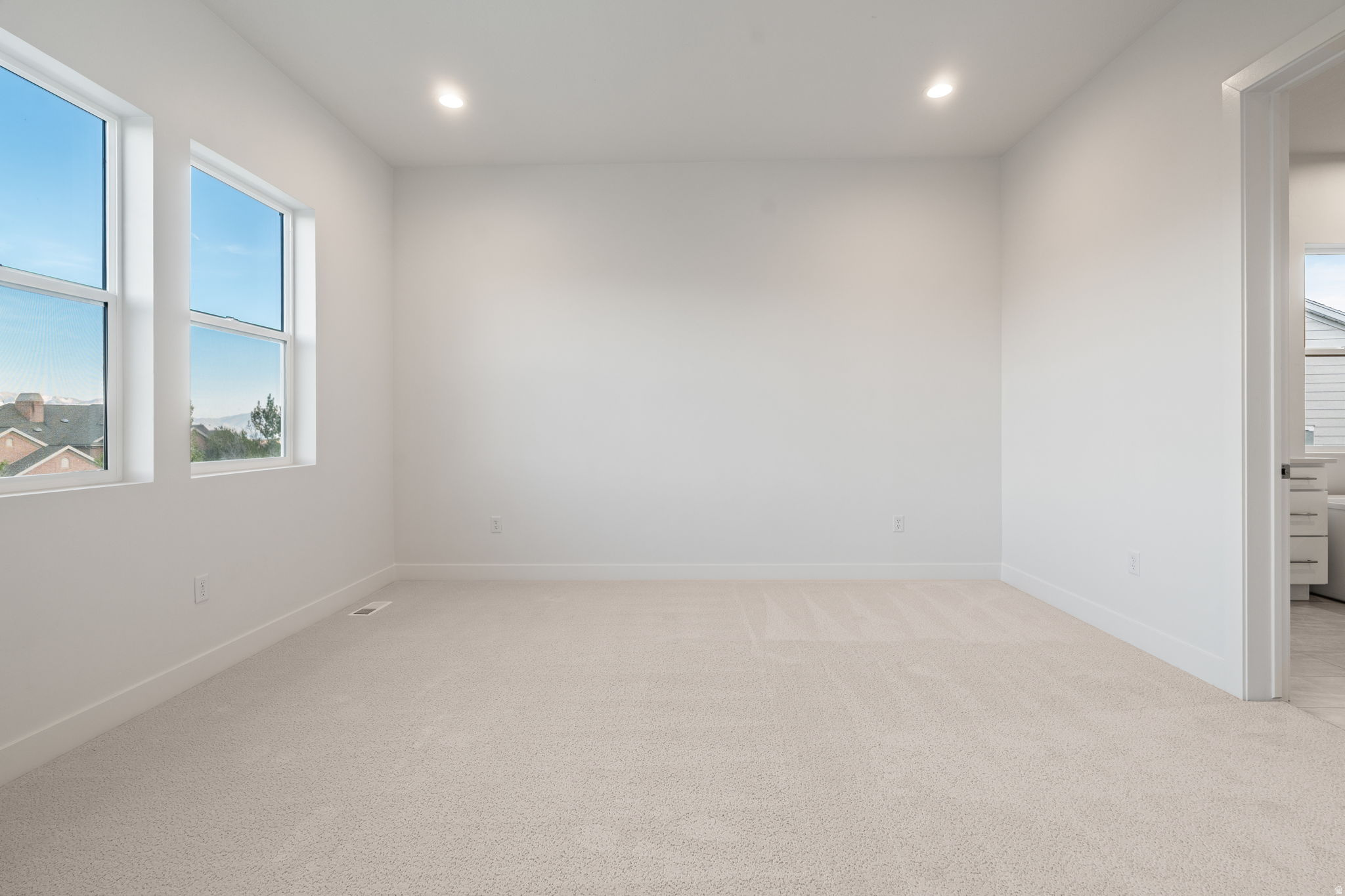 WESTLAKE VISTAS - Residential