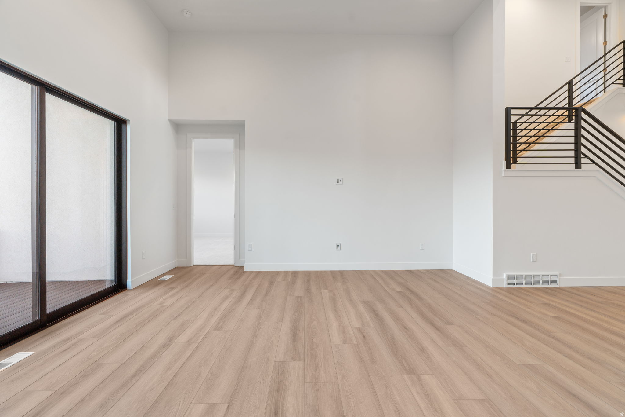 WESTLAKE VISTAS - Residential