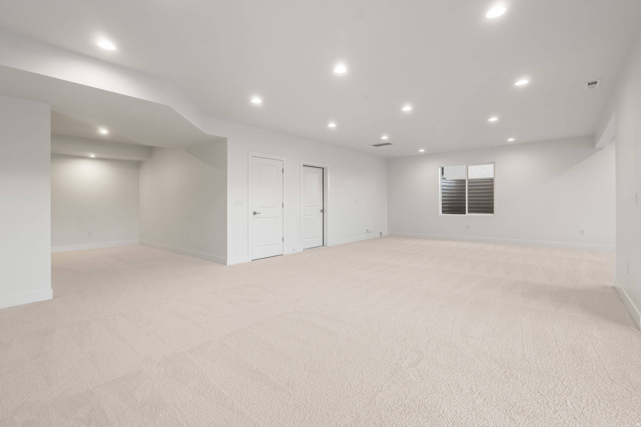 WESTLAKE VISTAS - Residential