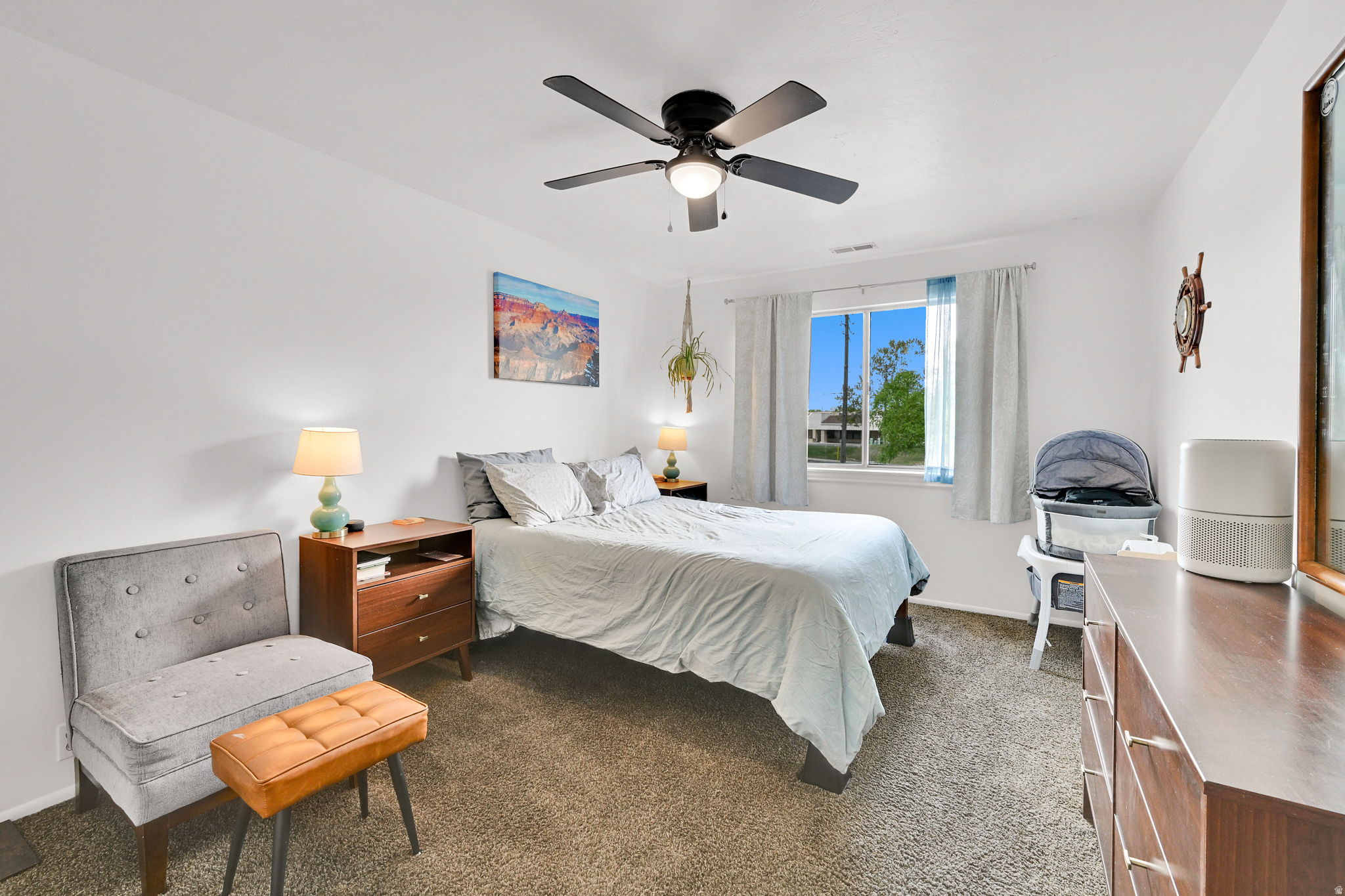 MEADOWS - Residential