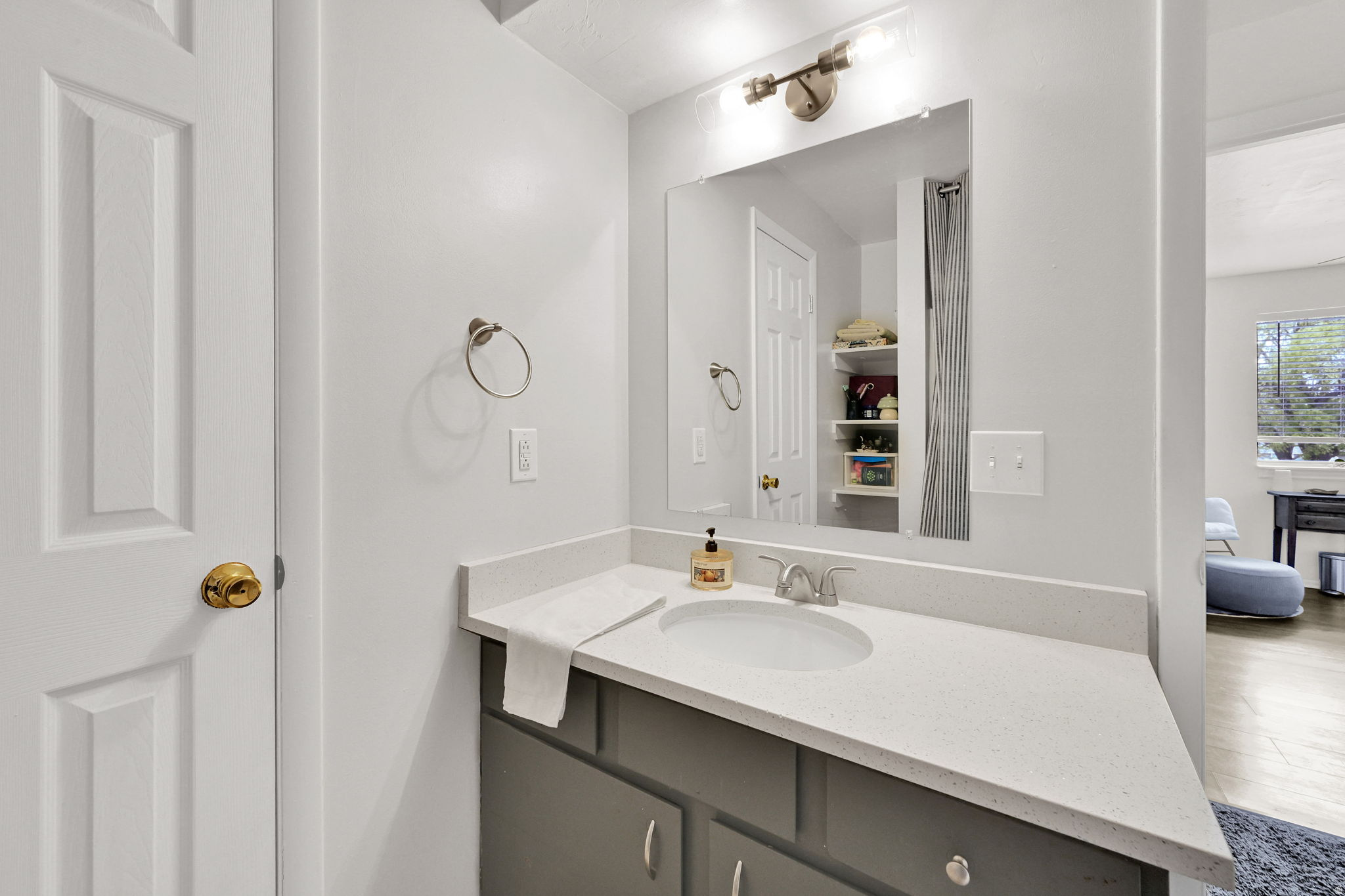 MEADOWS - Residential