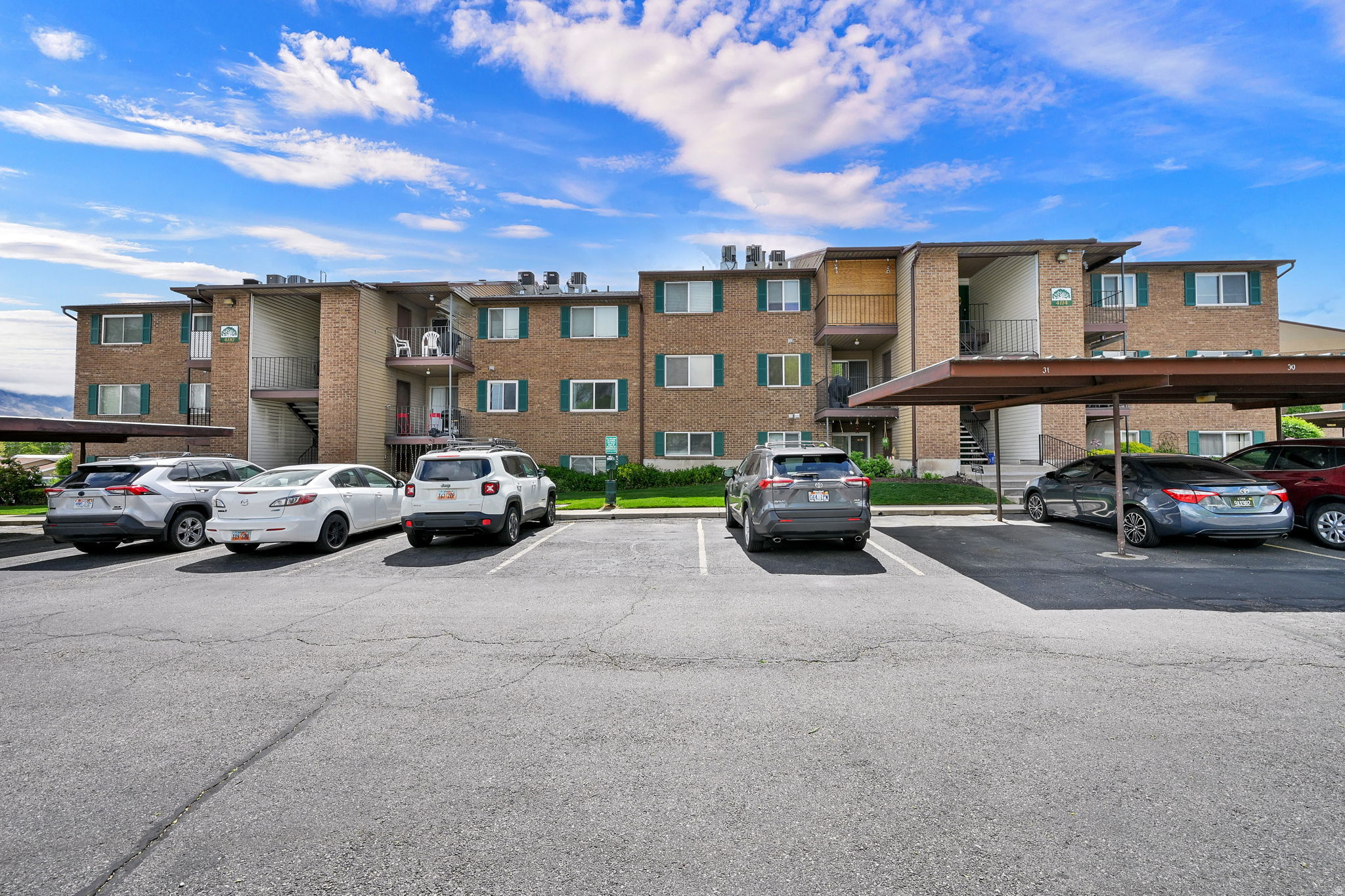 MEADOWS - Residential