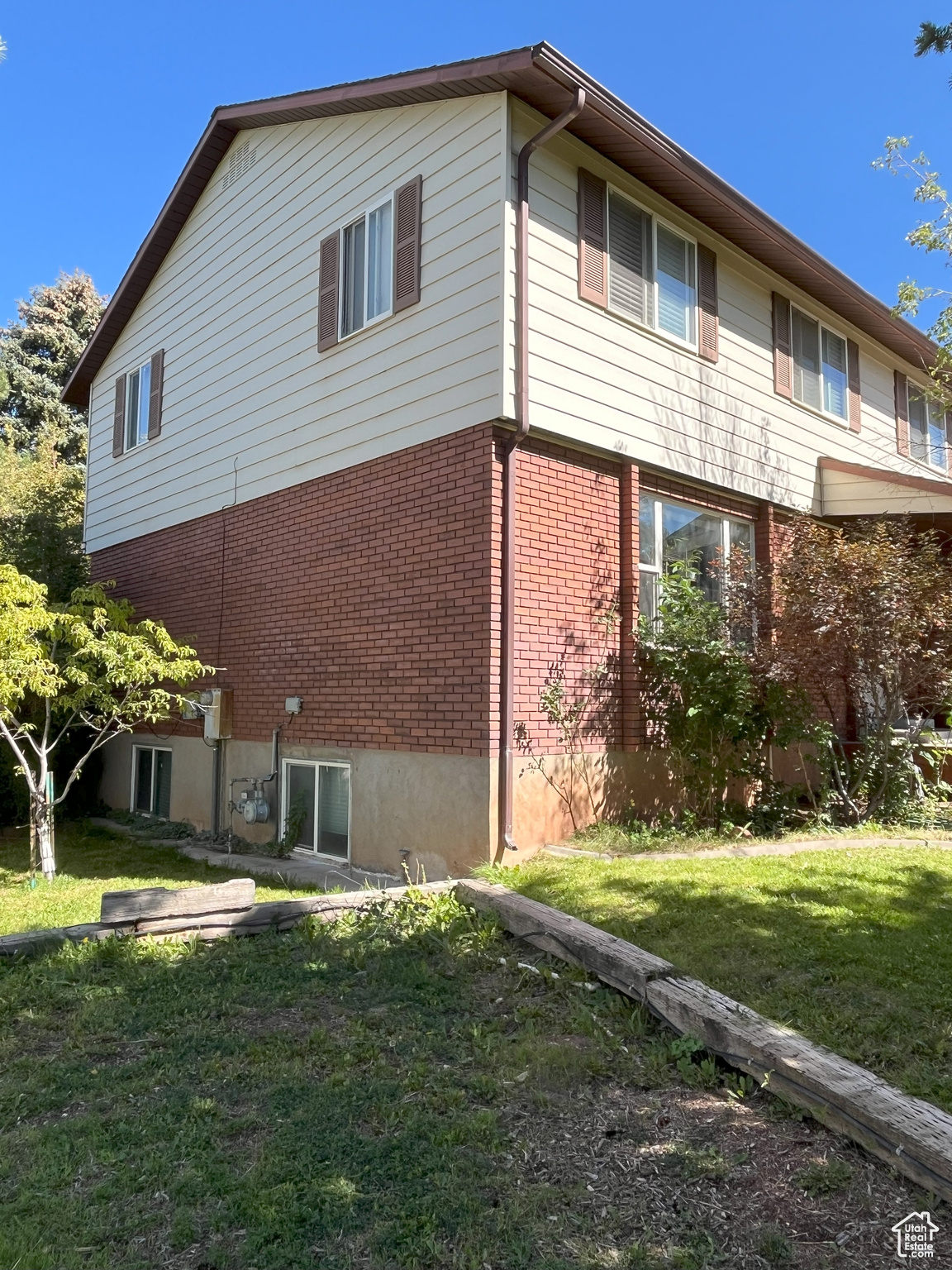 JUNIPER KNOLL SUBD - Residential