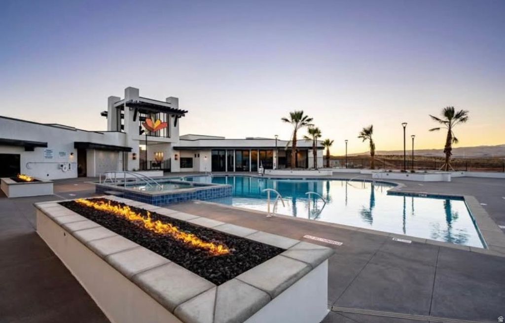 Photo of 6029 S CARNELIAN PKWY, Saint George, UT 84790 (MLS # 2157168)