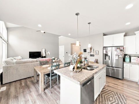 Tiny photo for 9256 S ASHBOURNE DR, Sandy, UT 84094 (MLS # 2186339)