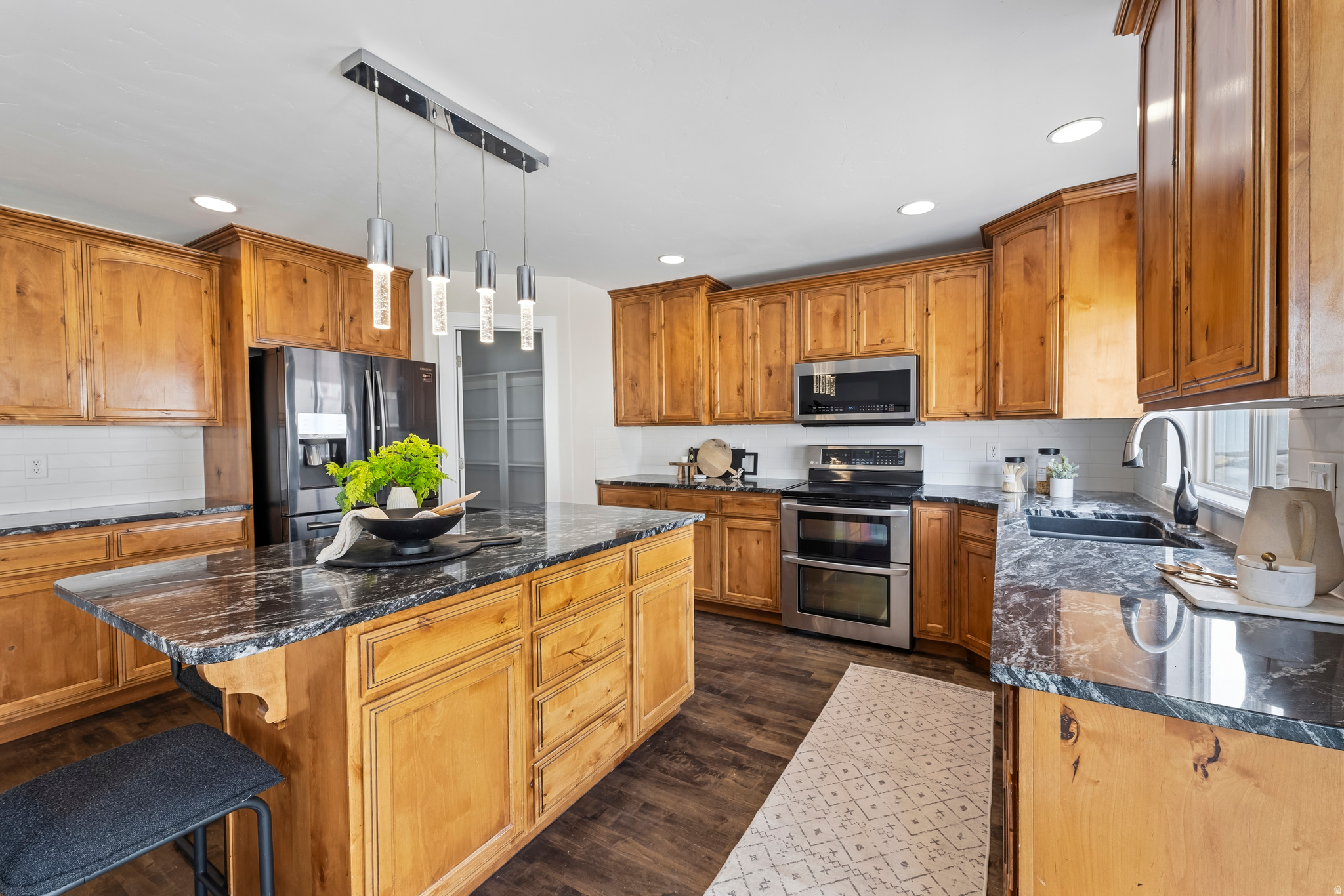 JACOBS RANCH - Residential