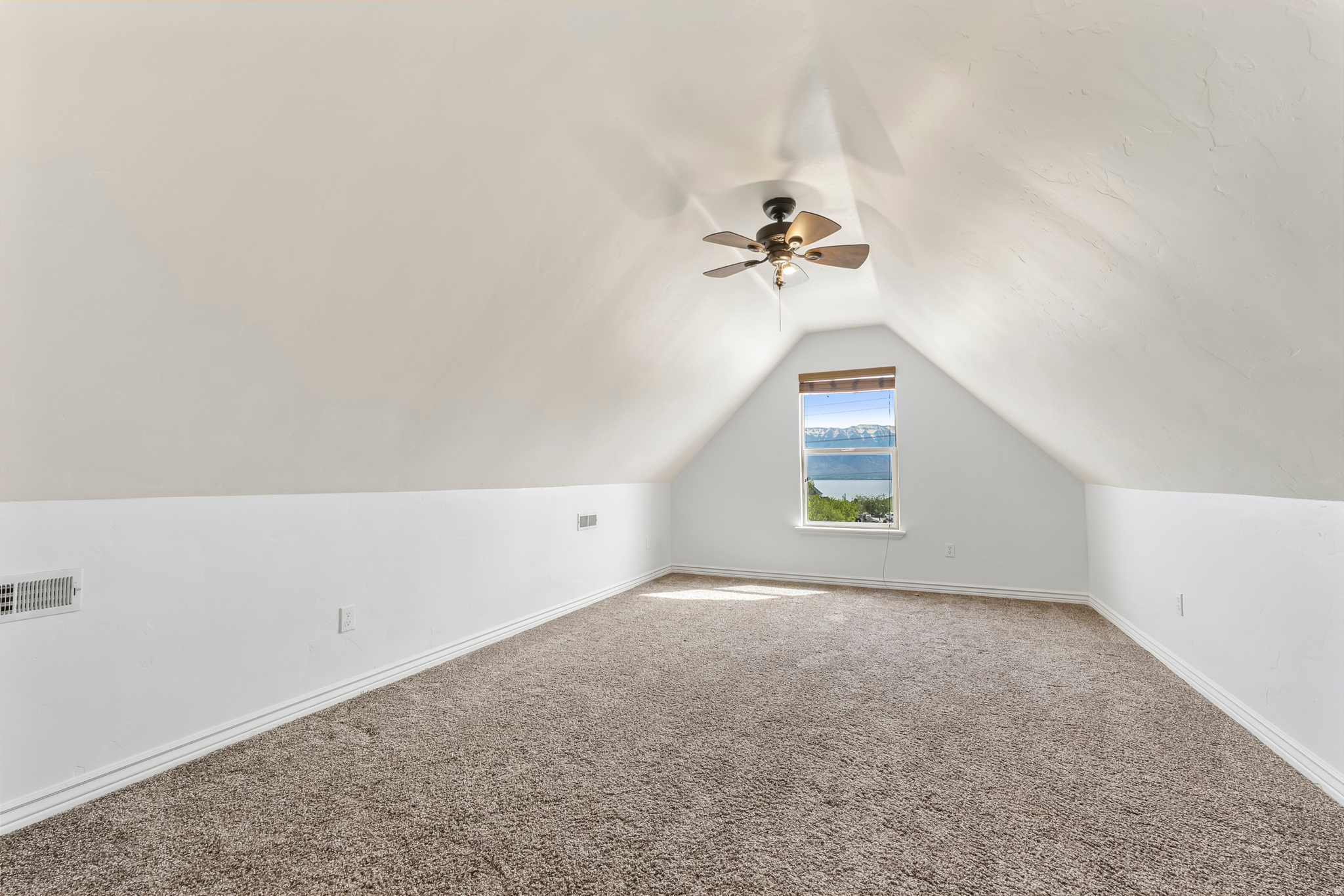 JACOBS RANCH - Residential