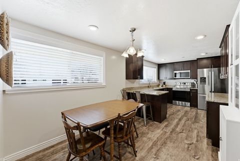 Tiny photo for 564 S 590 E, Orem, UT 84097 (MLS # 2135183)