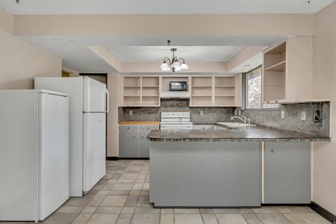 Tiny photo for 1650 E SOUTH WEBER DR, South Weber, UT 84405 (MLS # 2124101)