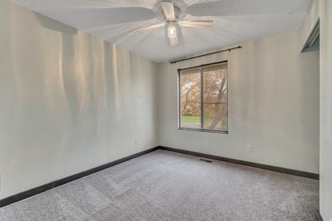 Tiny photo for 1650 E SOUTH WEBER DR, South Weber, UT 84405 (MLS # 2124101)