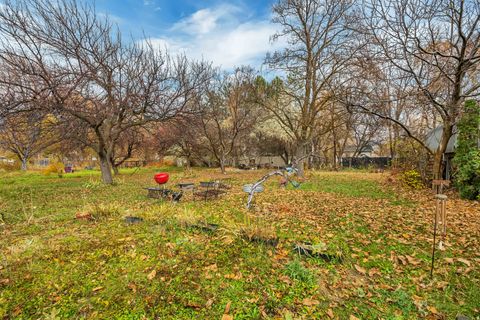 Tiny photo for 1650 E SOUTH WEBER DR, South Weber, UT 84405 (MLS # 2124101)