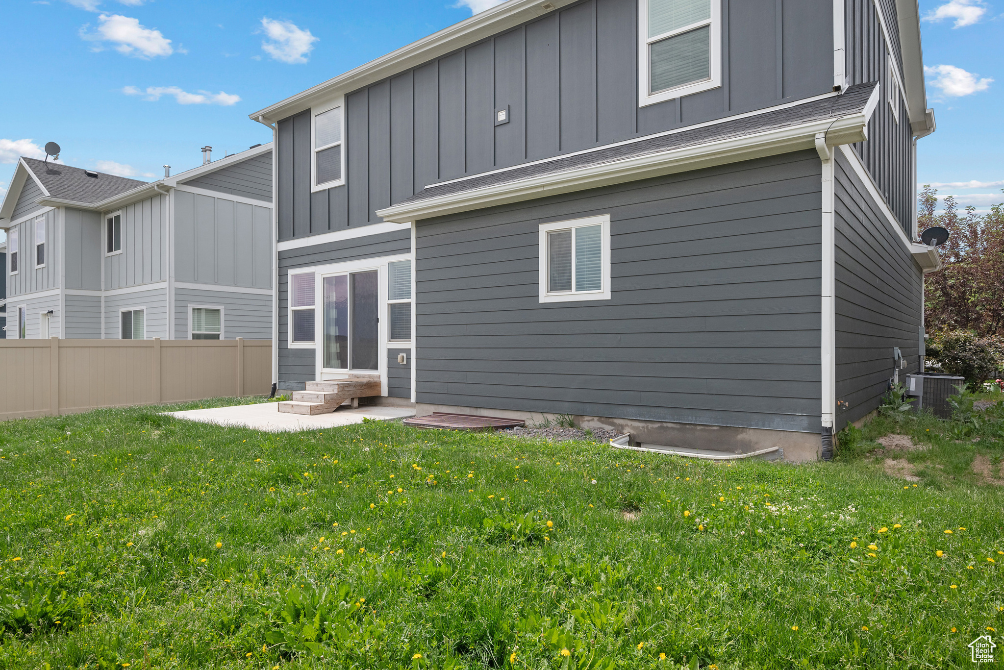 SILVER LAKE - Residential