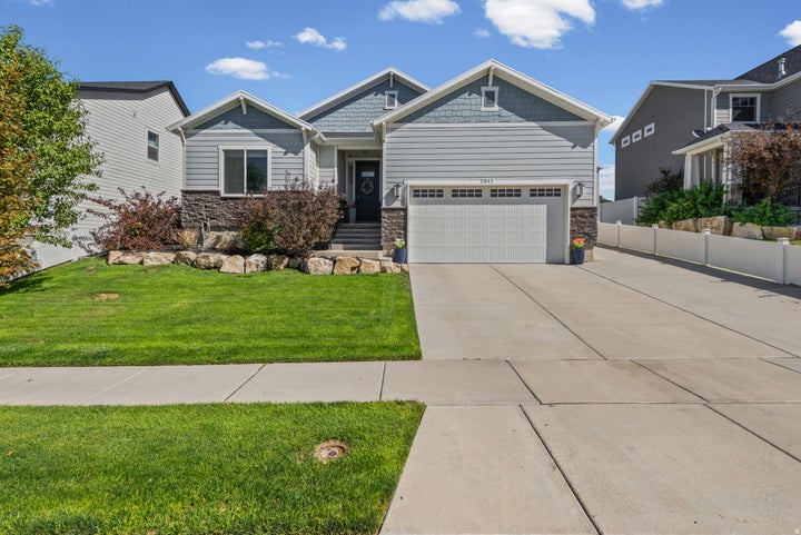 Photo 1 of 36 — 2041 E TELEGRAPH RD, Eagle Mountain, UT 84005
