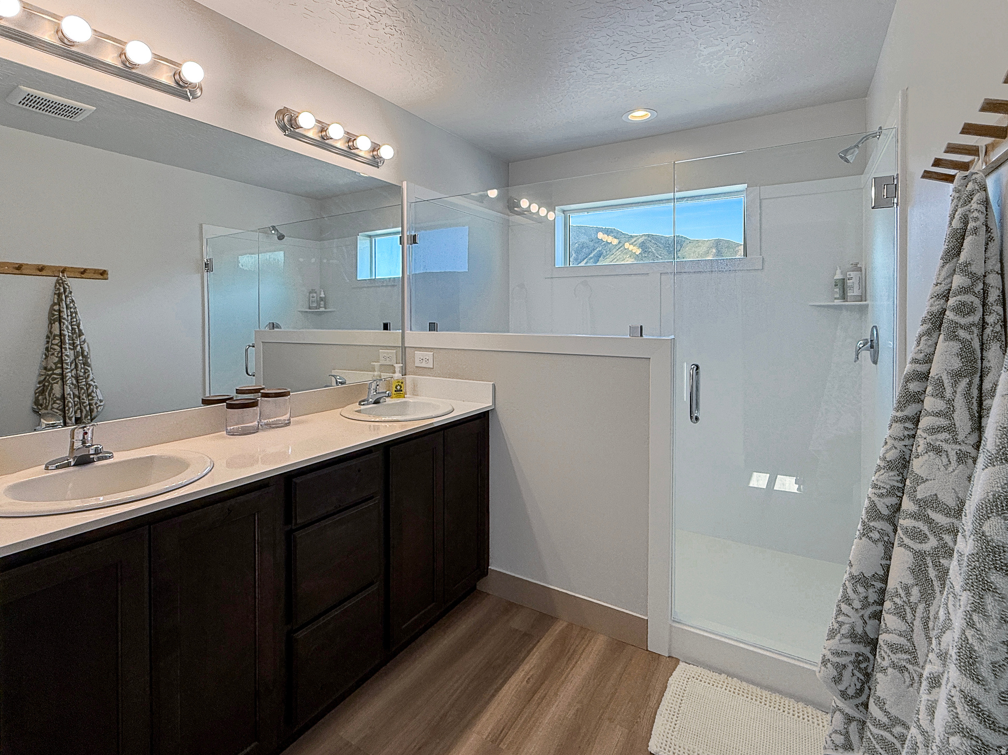 MAPLETON VILLAGE - Residential