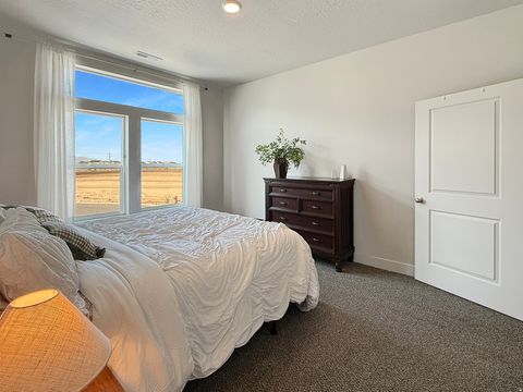 Tiny photo for 3713 S WHITE ASH DR, Mapleton, UT 84664 (MLS # 2120196)
