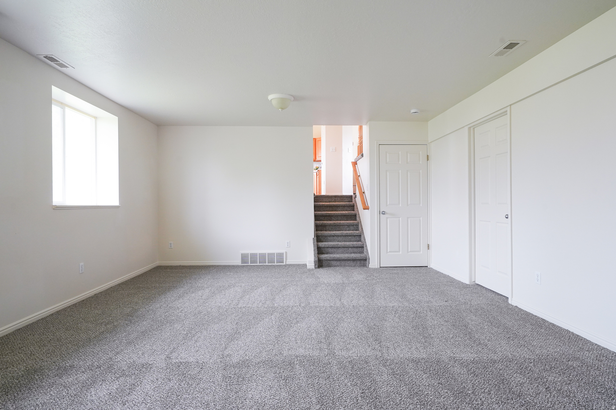 WOODMERE ESTATES 01 - Residential