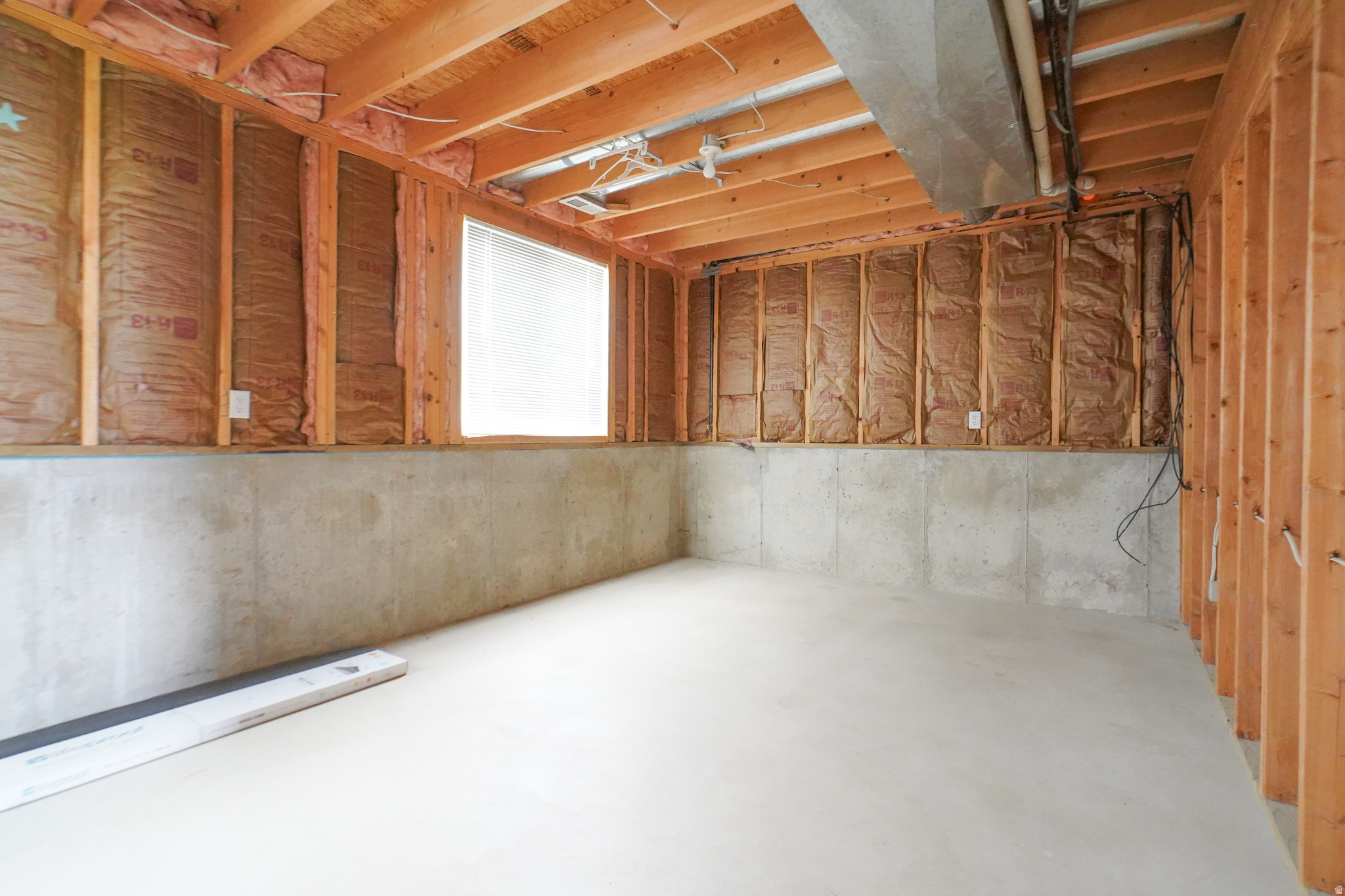 WOODMERE ESTATES 01 - Residential