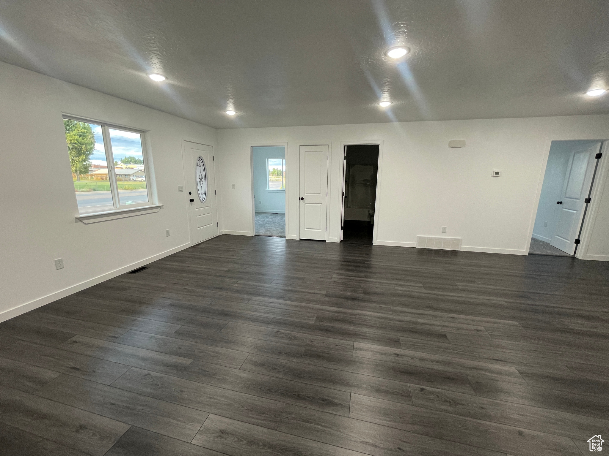 SUMMER HILLS - Residential