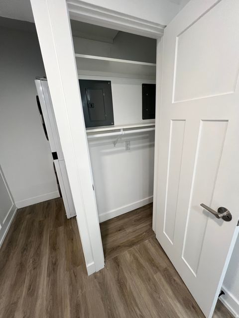 Tiny photo for 1872 E CRESTHILL DR S #B, Holladay, UT 84117 (MLS # 2126518)