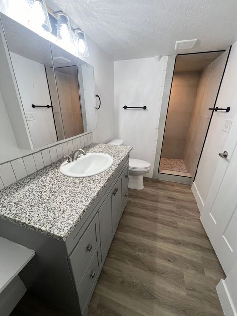 Tiny photo for 1872 E CRESTHILL DR S #B, Holladay, UT 84117 (MLS # 2126518)