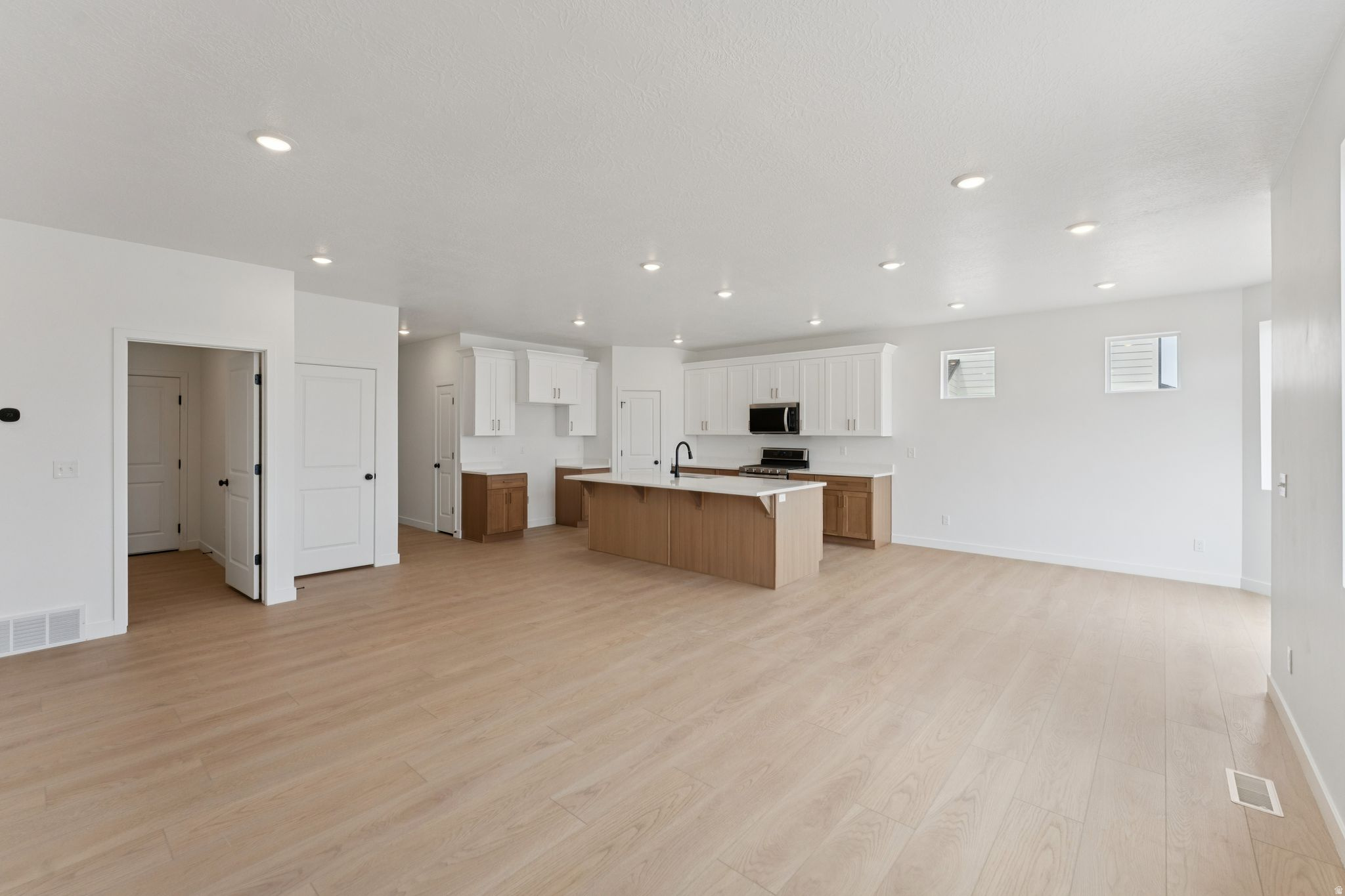 COLMAN VU ESTATES - Residential