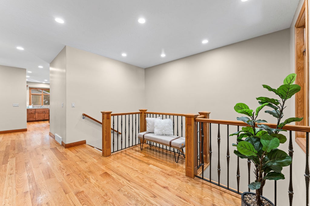 Photo of 2178 E NETTIES PL, Holladay, UT 84124 (MLS # 2185884)