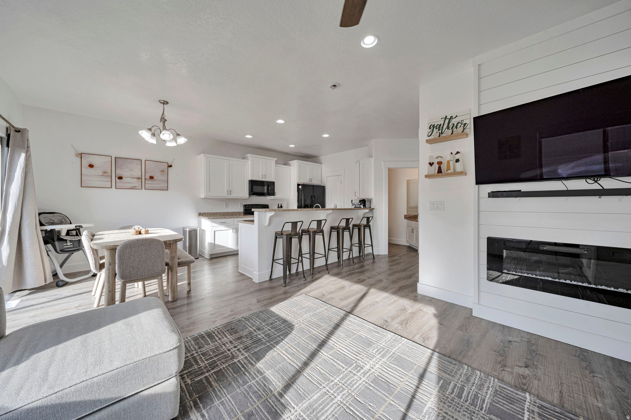 AUBURN FIELDS TOWNHOMES AMD - Residential