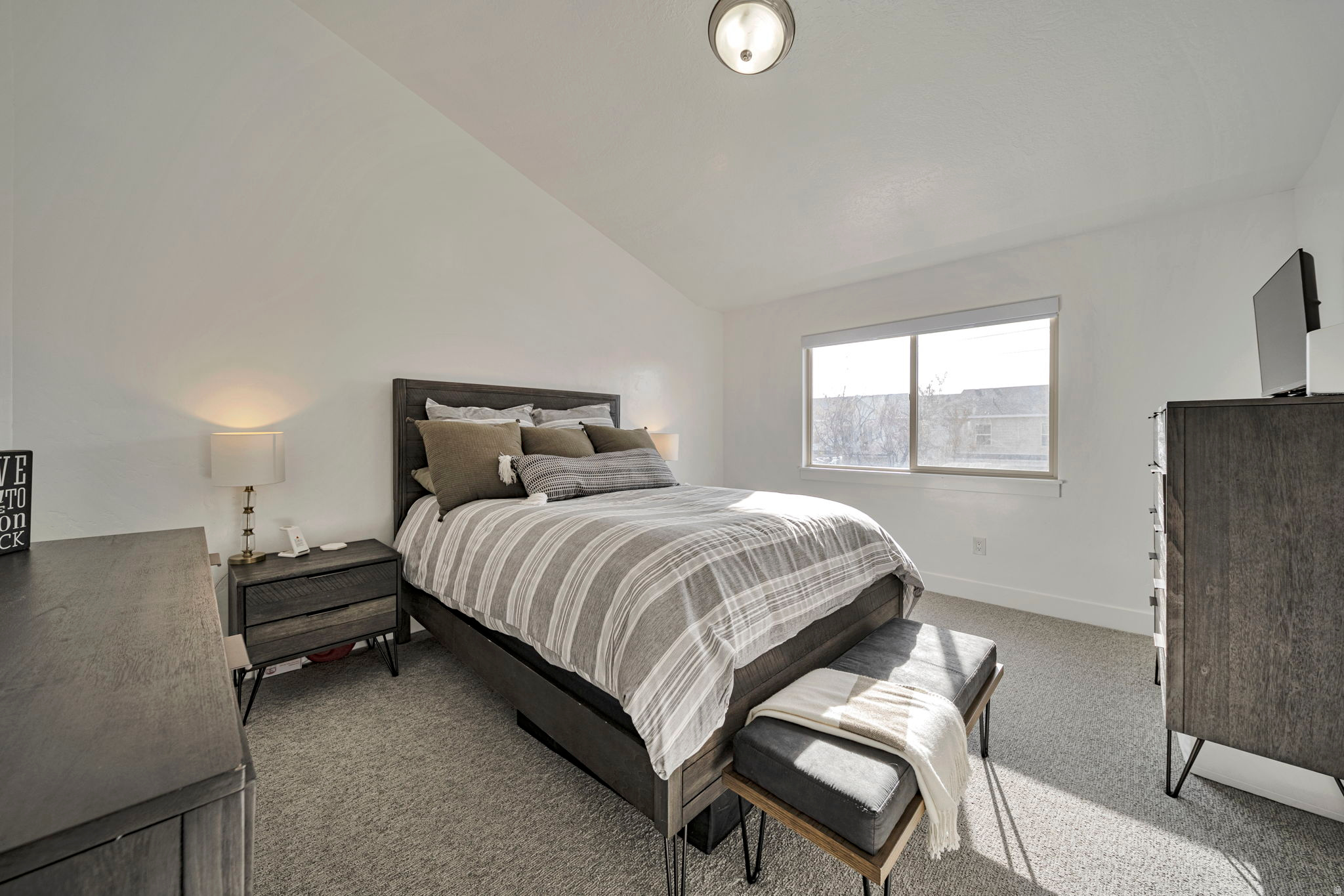 AUBURN FIELDS TOWNHOMES AMD - Residential