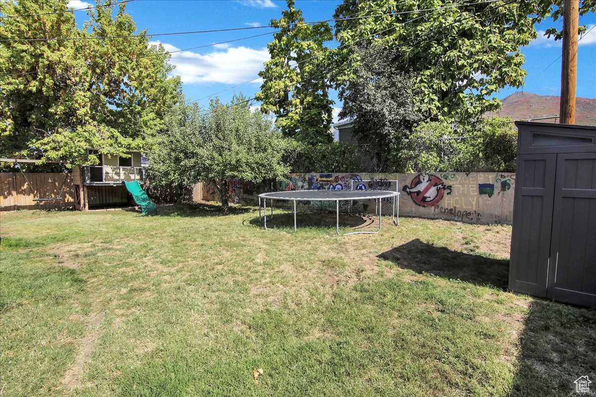 HIDDEN VILLAGE - Residential