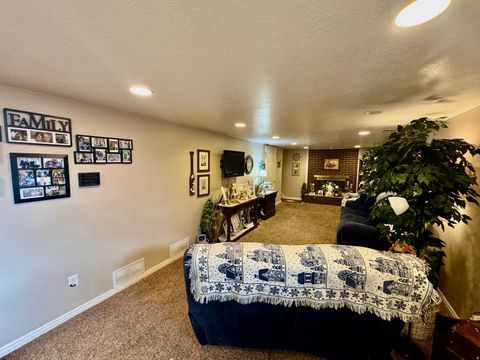 Tiny photo for 1826 W 2350 S, Syracuse, UT 84075 (MLS # 2131846)