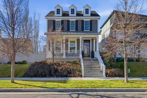 Photo of 10462 S ABBOT WAY W, South Jordan, UT 84009 (MLS # 2126671)