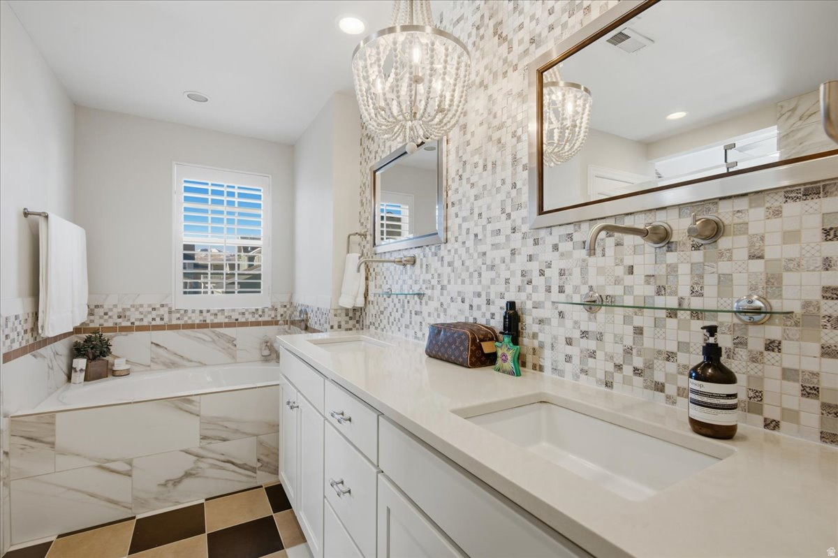 DAYBREAK - Residential