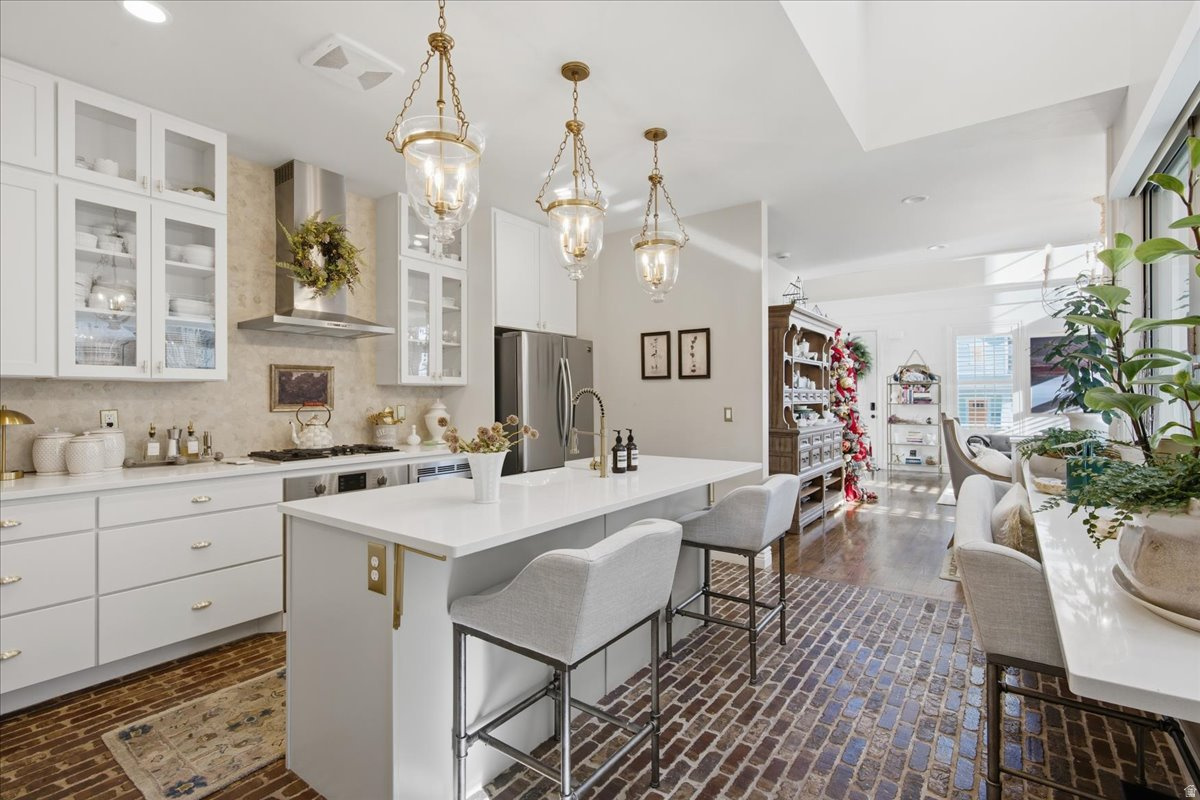 DAYBREAK - Residential