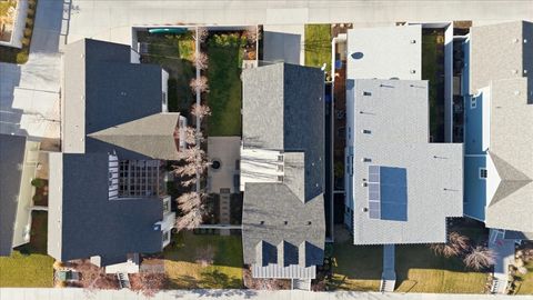 Tiny photo for 10462 S ABBOT WAY W, South Jordan, UT 84009 (MLS # 2126671)