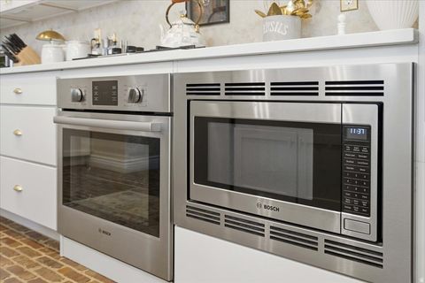 Tiny photo for 10462 S ABBOT WAY W, South Jordan, UT 84009 (MLS # 2126671)