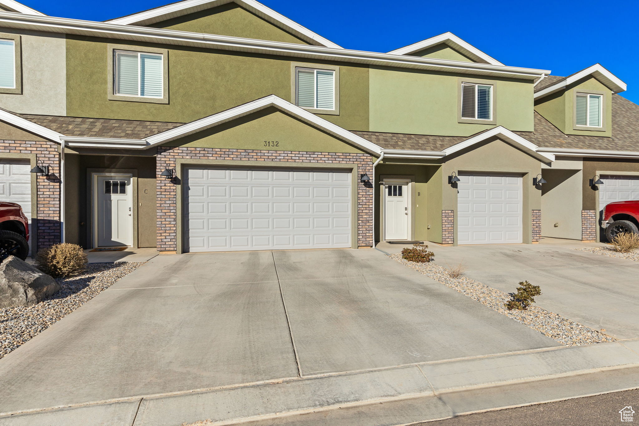 Welcome to this beautiful 2-bedroom, 2.5-bath townhome with an open floorplan designed for modern living. The kitchen boasts quartz countertops and knotty alder soft-close cabinets, combining style and function. Upstairs, a versatile loft offers space for work or play. Located in a vibrant community with a playground and pickleball court, this home is perfect for families or anyone seeking comfort and convenience. Don't miss your chance-schedule a showing today!