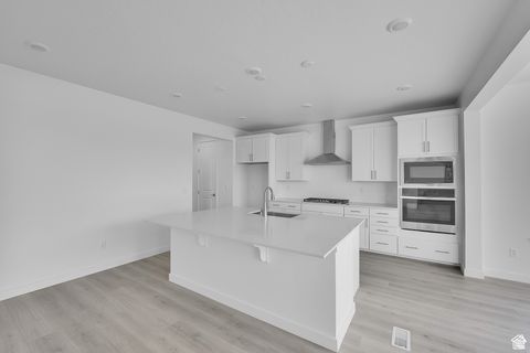 Tiny photo for 3182 E CANYON MEADOWS DR #212, Spanish Fork, UT 84660 (MLS # 2111829)