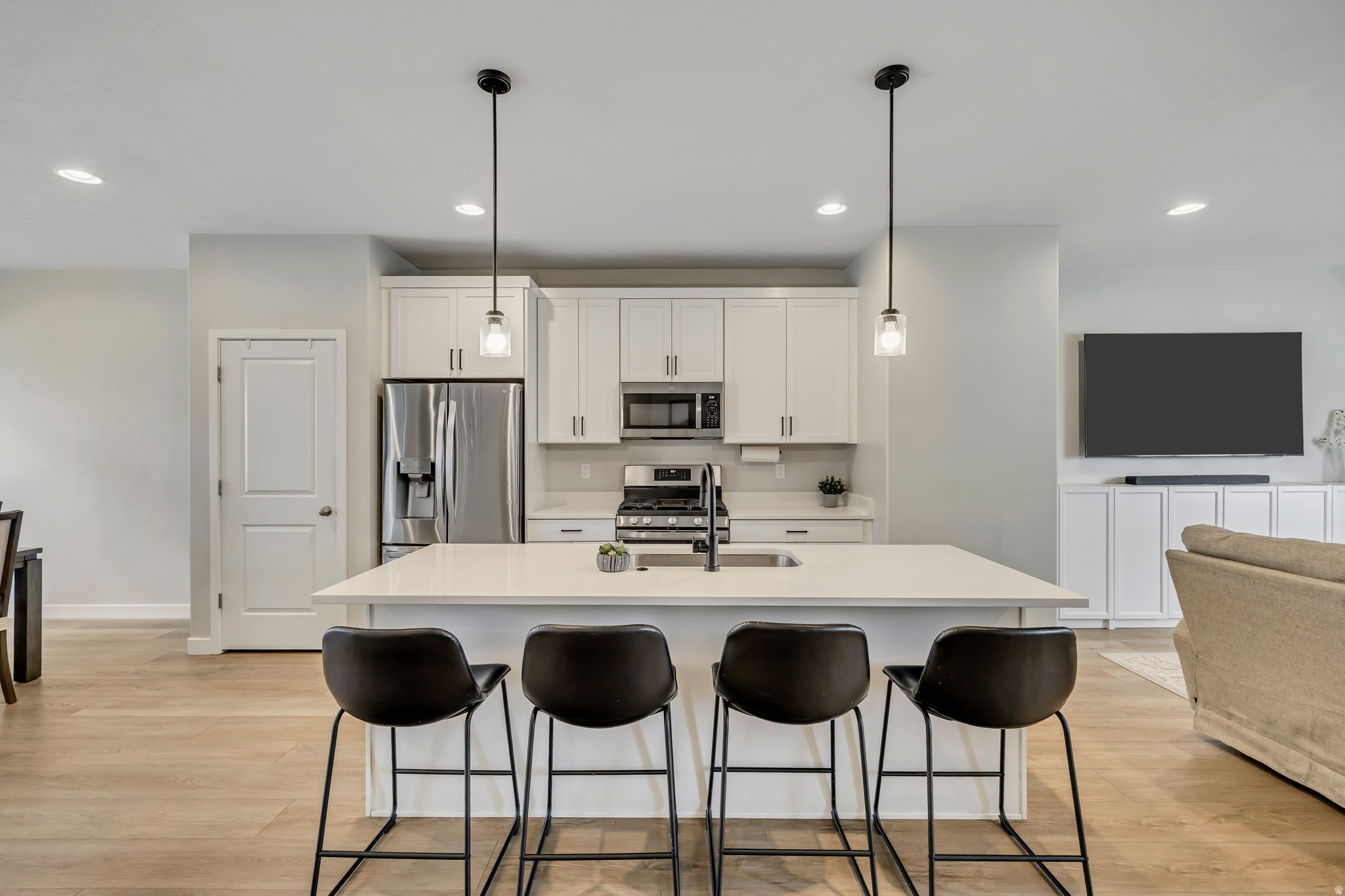 DAY RANCH - Residential