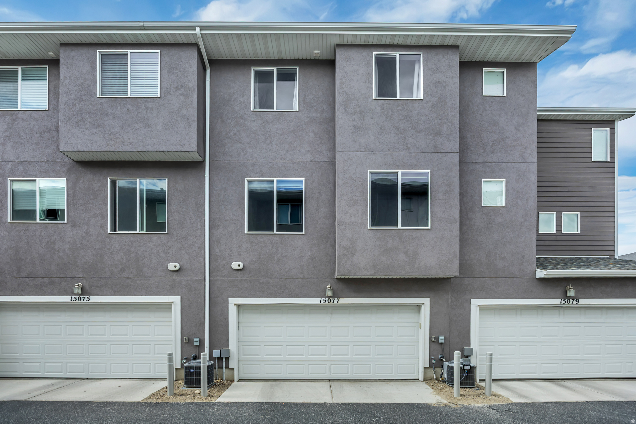 DAY RANCH - Residential