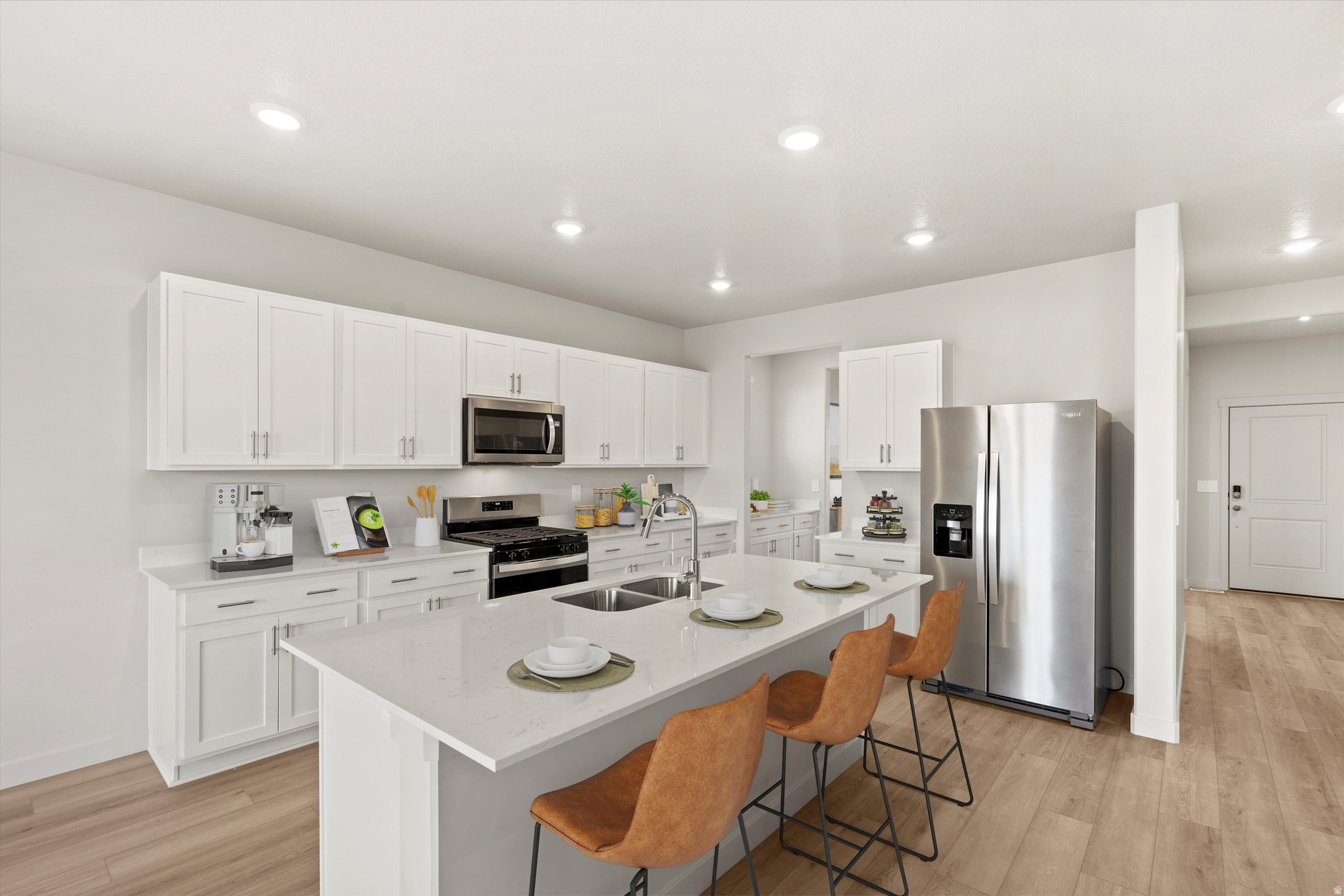 STRATTON ACRES - Residential