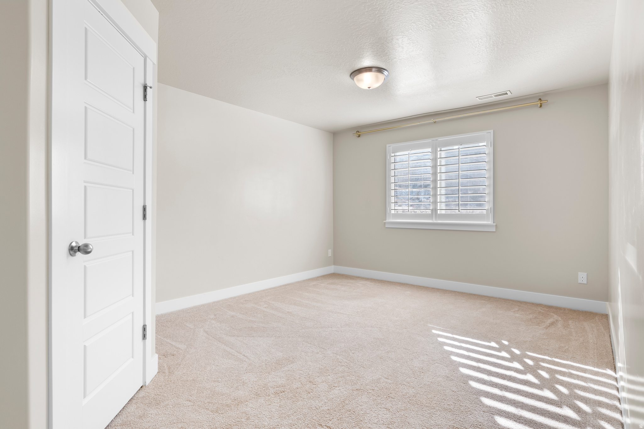 HIDDEN CANYON - Residential