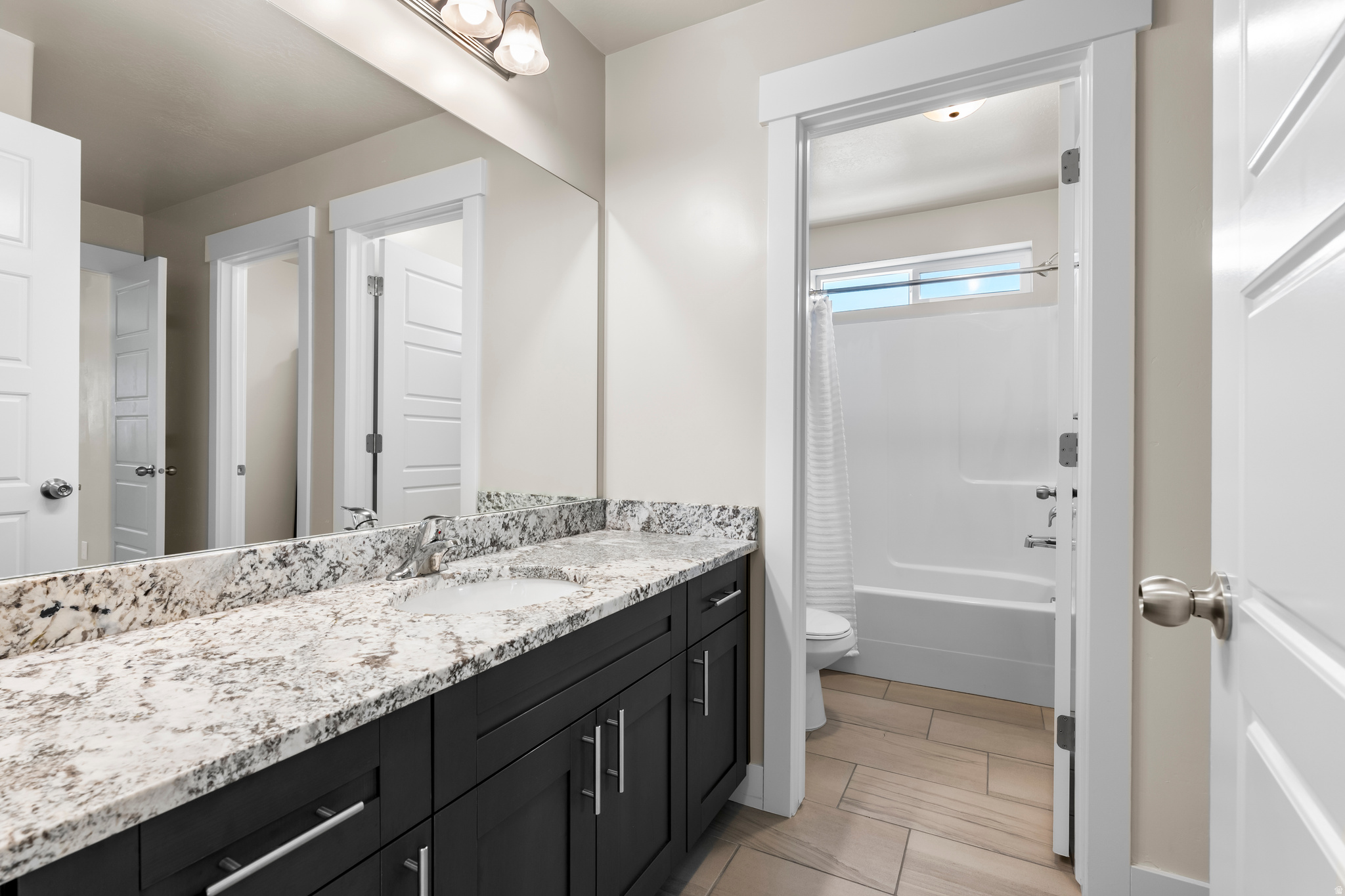 HIDDEN CANYON - Residential