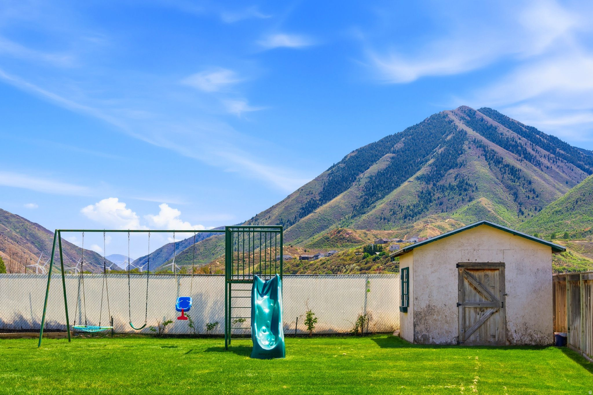 RIDGE - Residential