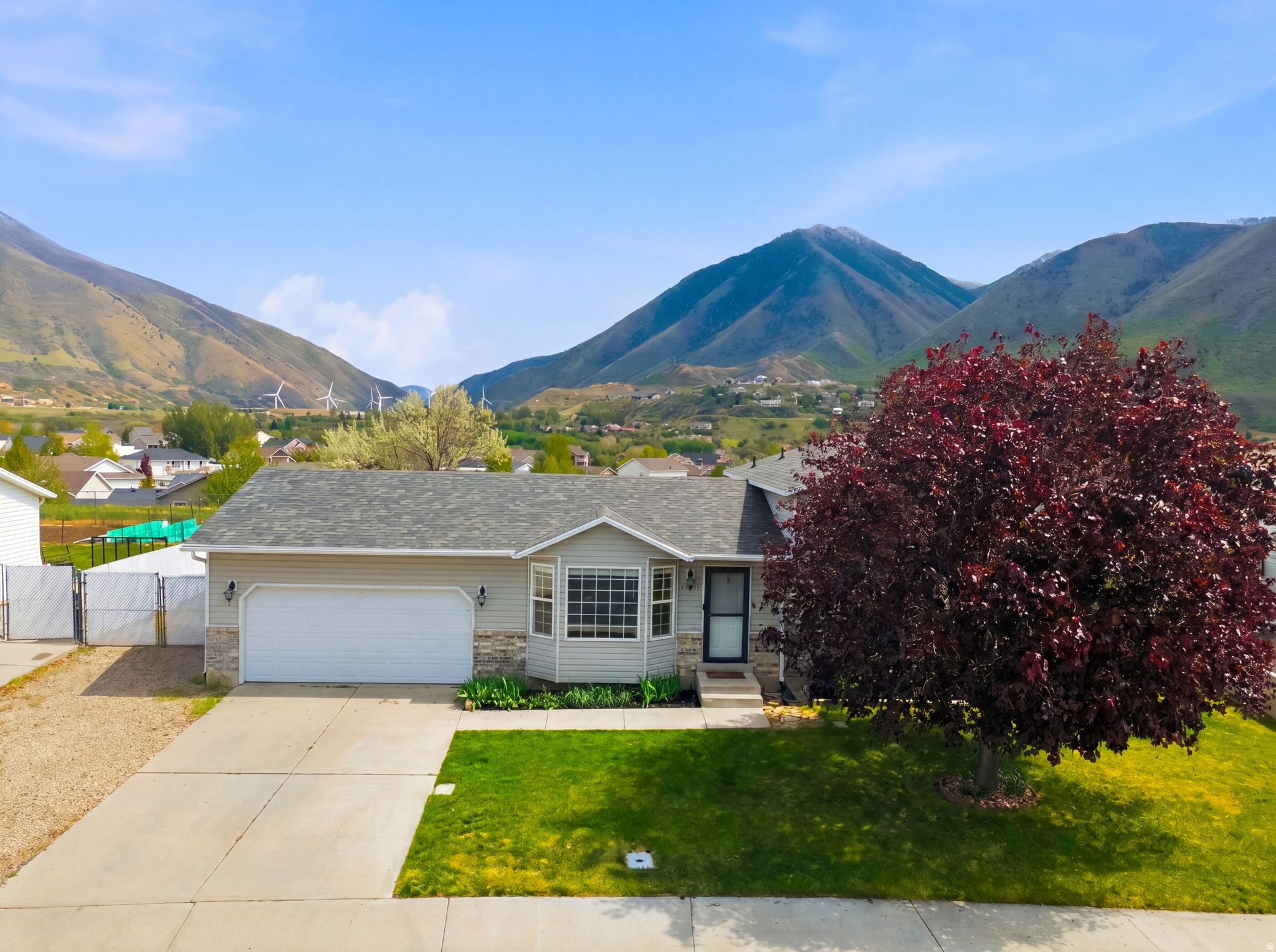 RIDGE - Residential