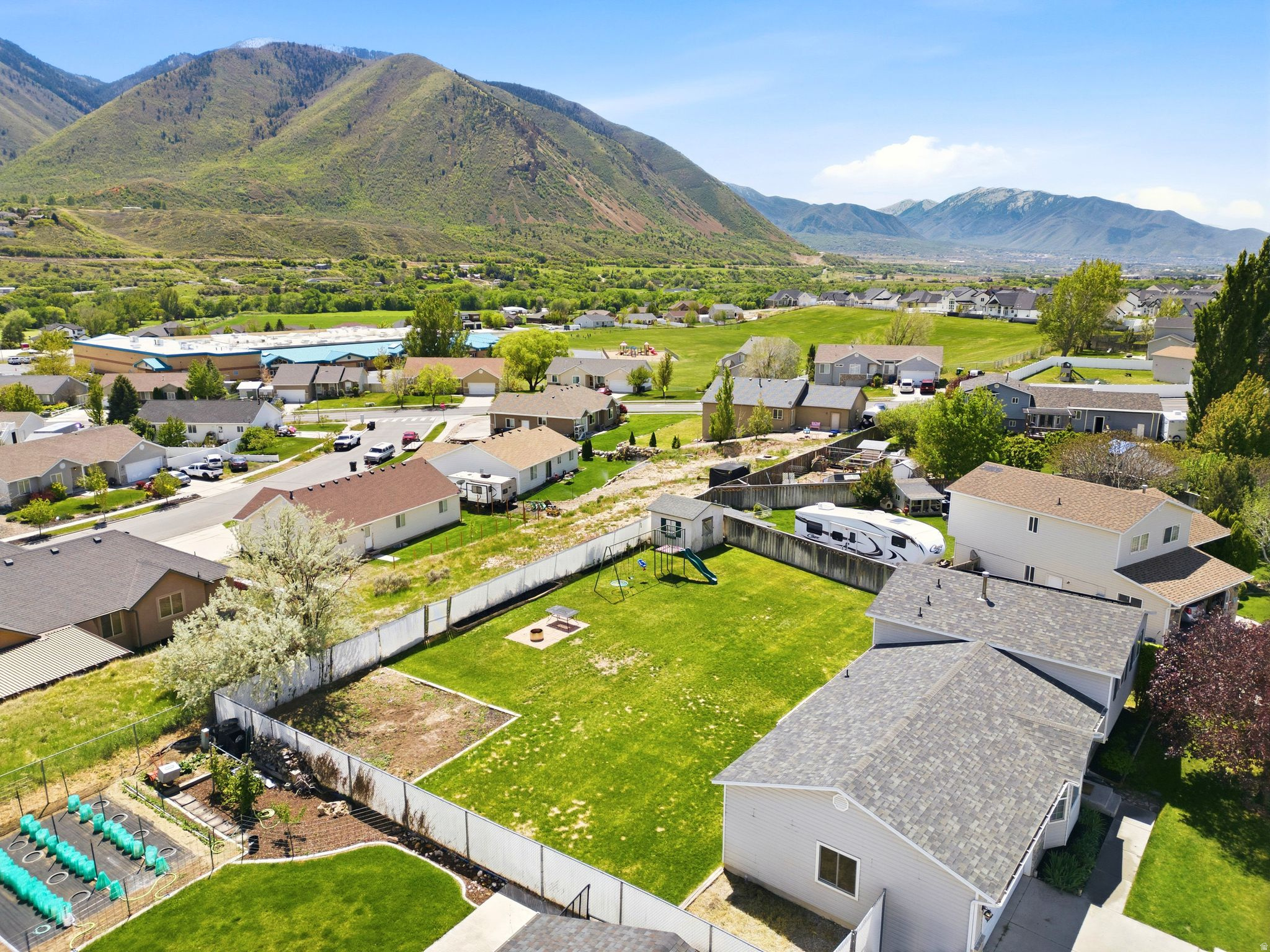 RIDGE - Residential