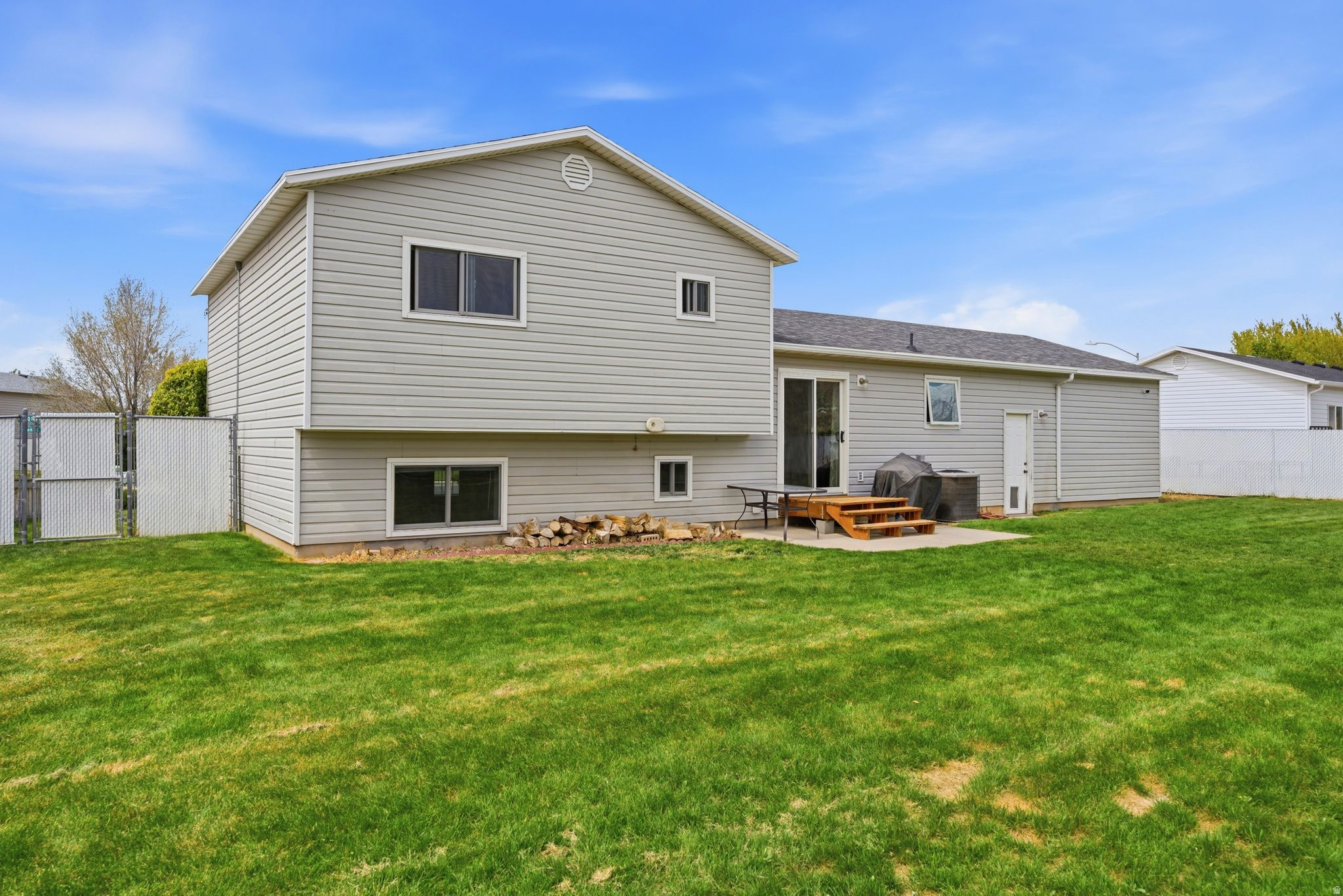 RIDGE - Residential