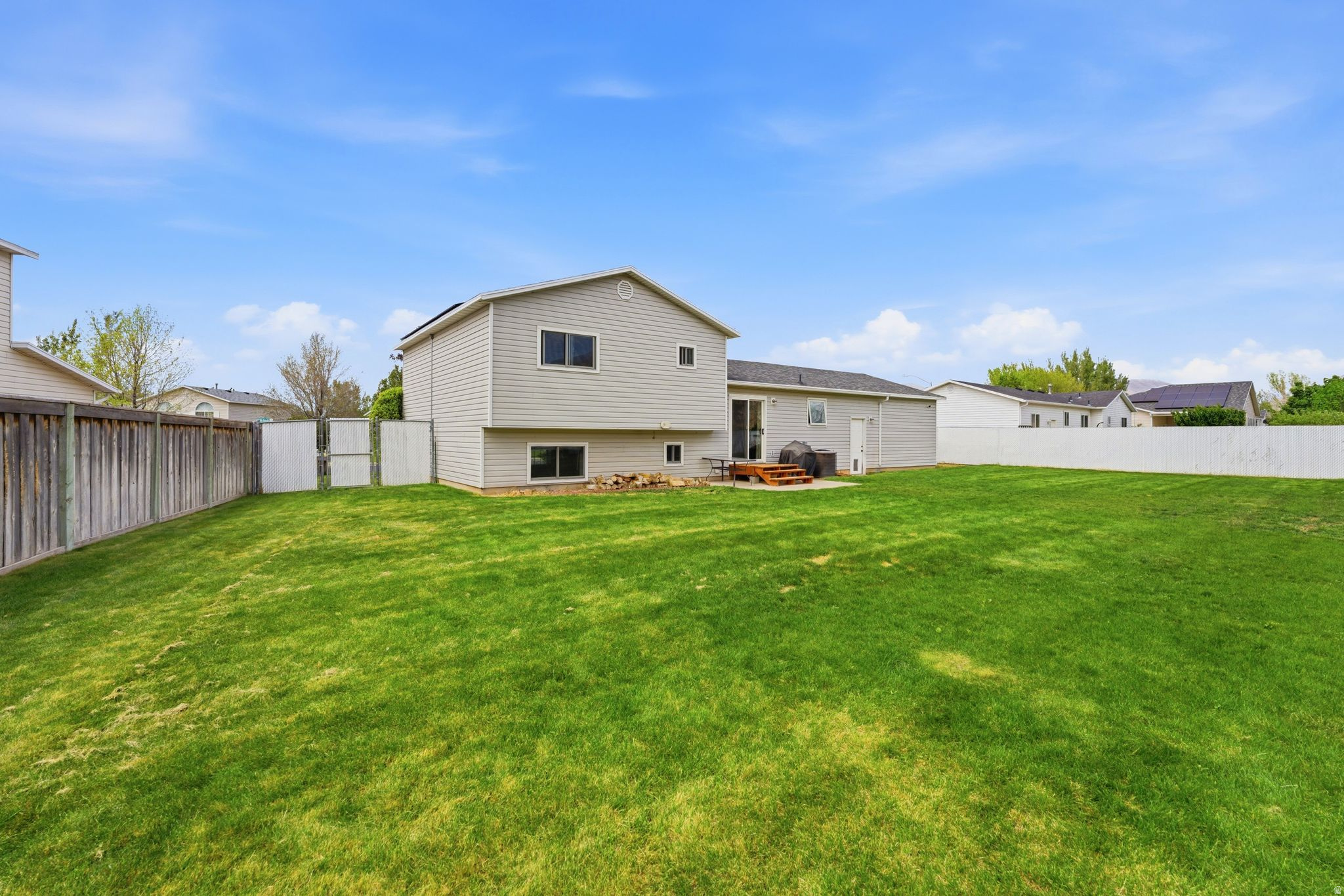 RIDGE - Residential