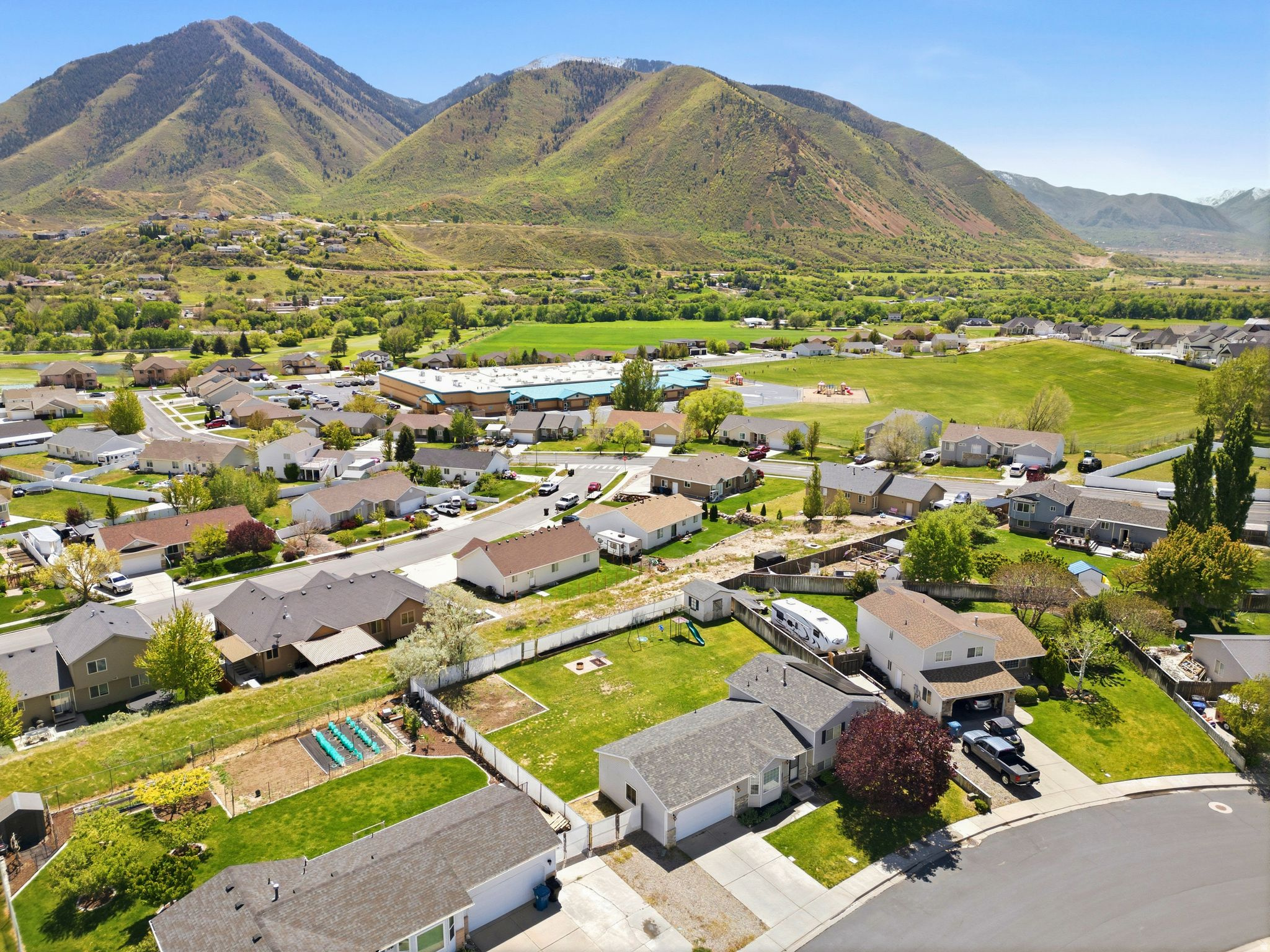 RIDGE - Residential