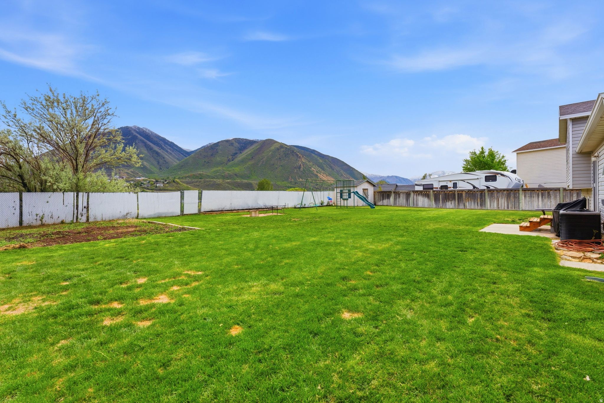 RIDGE - Residential